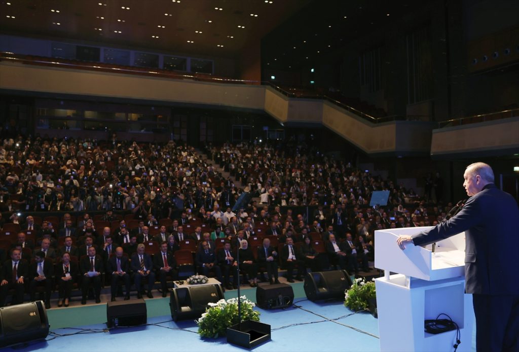 Cumhurbaşkanı Erdoğan'dan 'Yastık Altı Yatırım' Mesajı