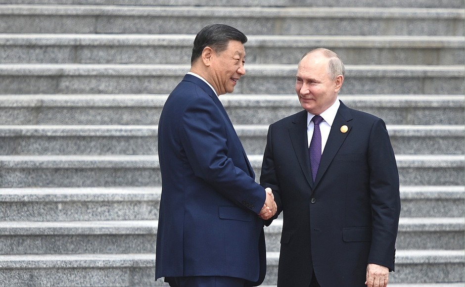 Kritik Ziyaret: Putin ve Xi Pekin’de Bir Araya Geldi