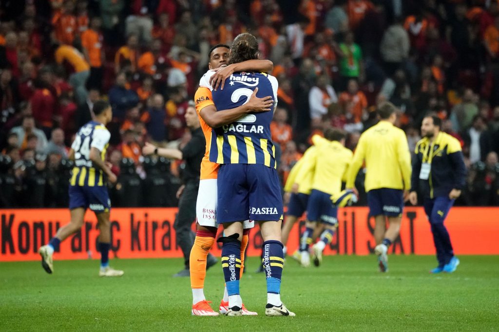 Tarihi Derbi İçin Spor Yazarları Ne Dedi?