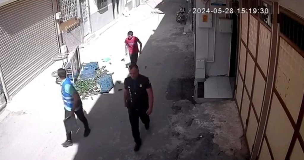 Kilis'te Zabıtadan Seyyar Satıcıya Orantısız Güç