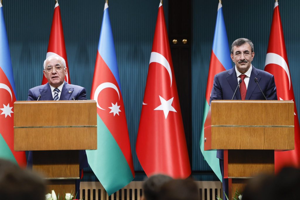 Türkiye-Azerbaycan Karma Ekonomik Komisyonu'ndan Yeni Protokol