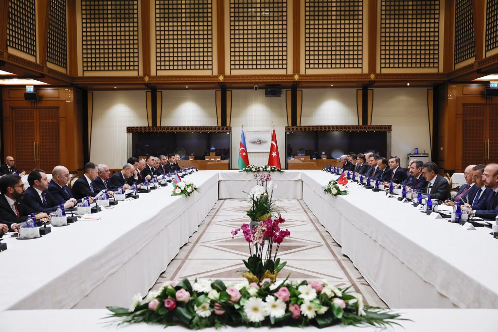 Türkiye-Azerbaycan Karma Ekonomik Komisyonu'ndan Yeni Protokol