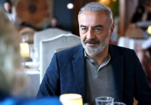 İnci Taneleri’nde Azem ve Piraye Arasındaki Gelişmeler Piraye’nin, Cenk ile