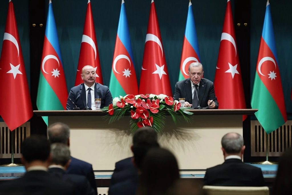 Türkiye İle Azerbaycan Arasında Gelirde Çifte Vergilendirme Kaldırıldı