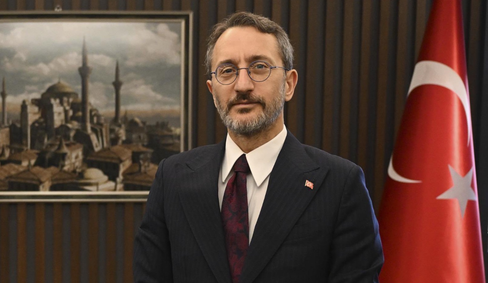 İletişim Başkanı Altun, makalesinde, 20. yüzyıl dünya tarihinin büyük savaşların,