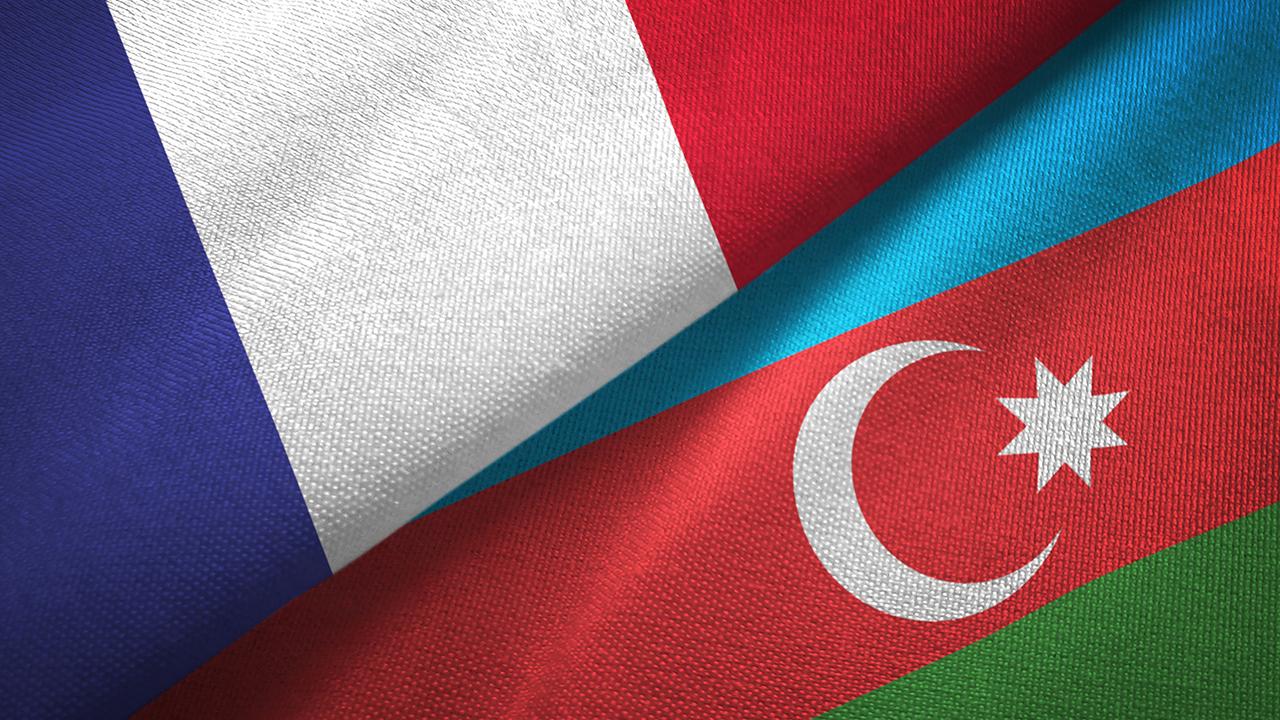 Azerbaycan Dışişleri Bakanlığı Sözcüsü Ayhan Hacızade, Fransız medyasında Azerbaycan’a yönelik