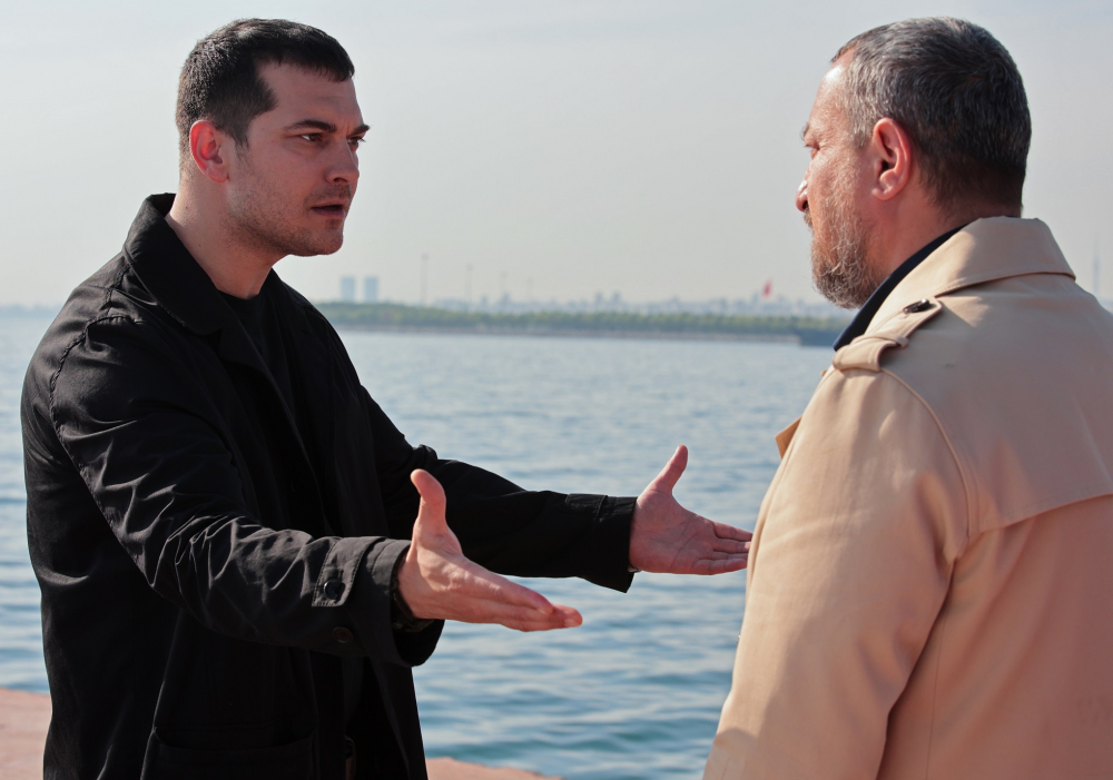 Gaddar 24 Mayıs Bu Akşam Var Mı, Yeni 18. Bölüm Fragmanı Çıktı Mı, Yeni Bölümde Neler Olacak?