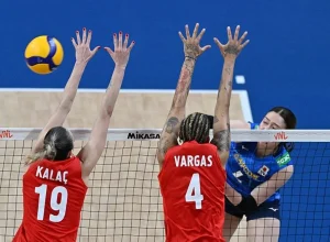 A Milli Kadın Voleybol Takımı, FIVB Milletler Ligi’nin Antalya etabındaki