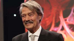 Son birkaç ay içinde beyninde kan pıhtılaşması sorunu yaşayan ve