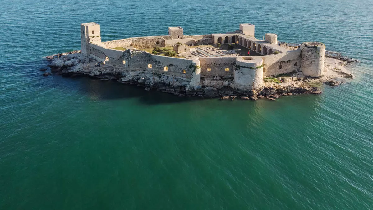 Akdeniz'in İncisi Mersin! Mersin'de Görülmesi Gereken Yerler Nelerdir? Mersin'de Nereye Gidilir, Ne Yenir?