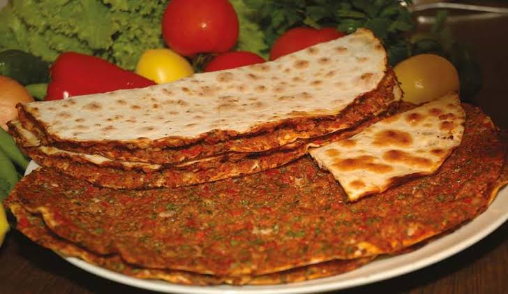 Şanlıurfa'da Gezilecek Yerler ve Yöresel Lezzetler! Şanlıurfa’da Nereye Gidilir, Ne Yenilir?