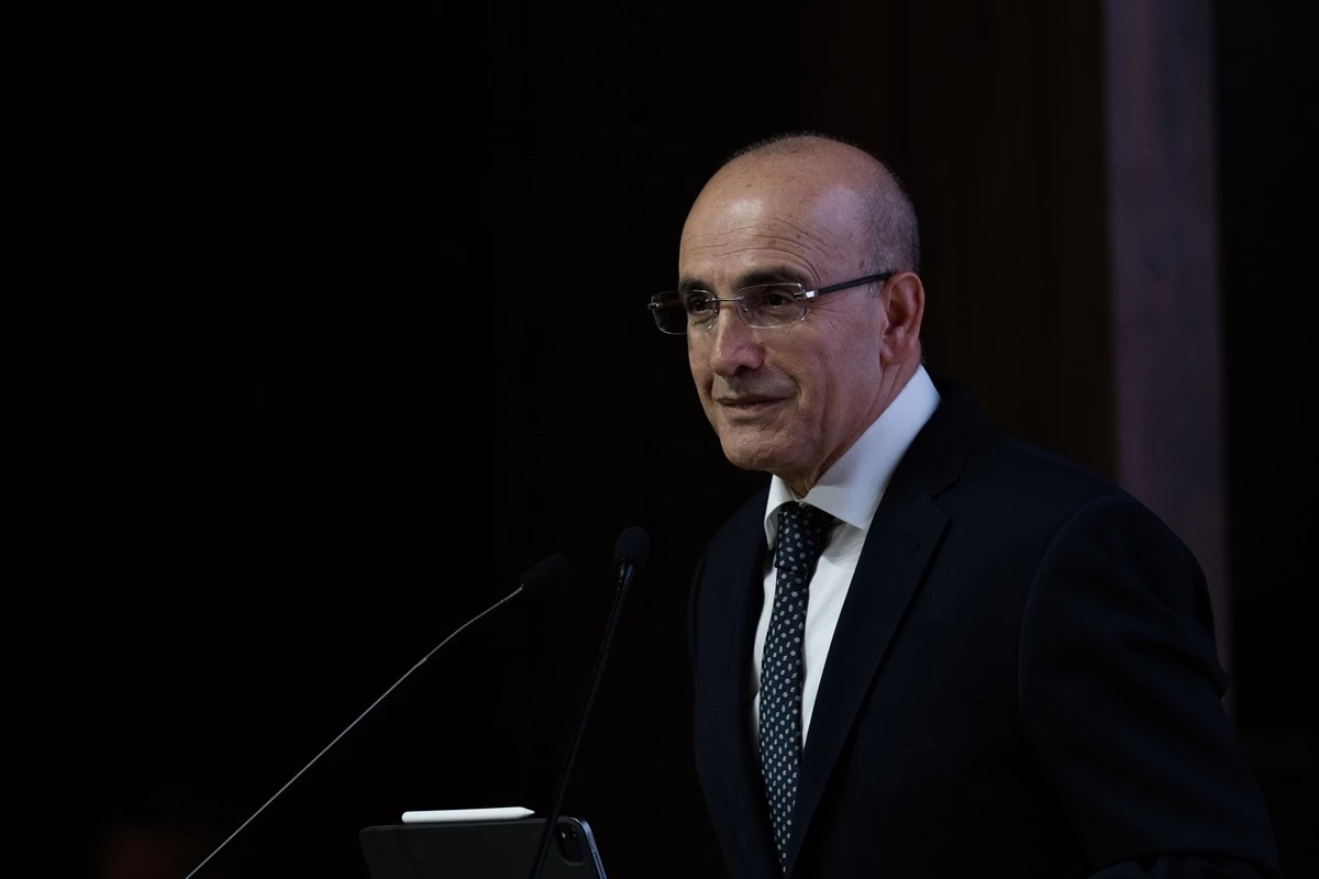 Hazine ve Maliye Bakanı Mehmet Şimşek, İstanbul’da gerçekleşen Uluslararası Arap