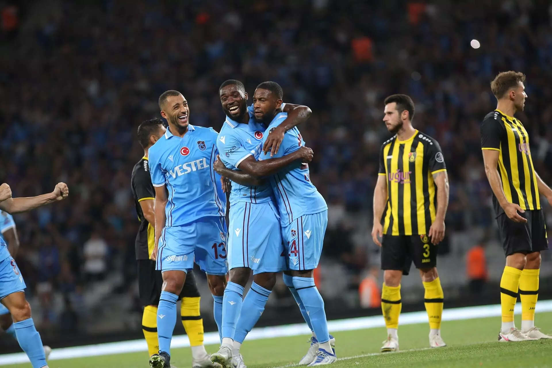 Trabzonspor - İstanbulspor CANLI ŞİFRESİZ MAÇ İZLE Türkiye Futbol Federasyonu 12 Mayıs 2024