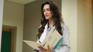 Gönül Dağı’nda heyecan dorukta! Zahide karakterine hayat veren Ecem Özkaya,
