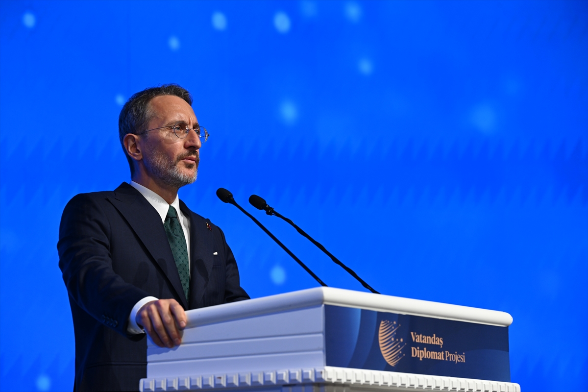 fahrettin altun 2