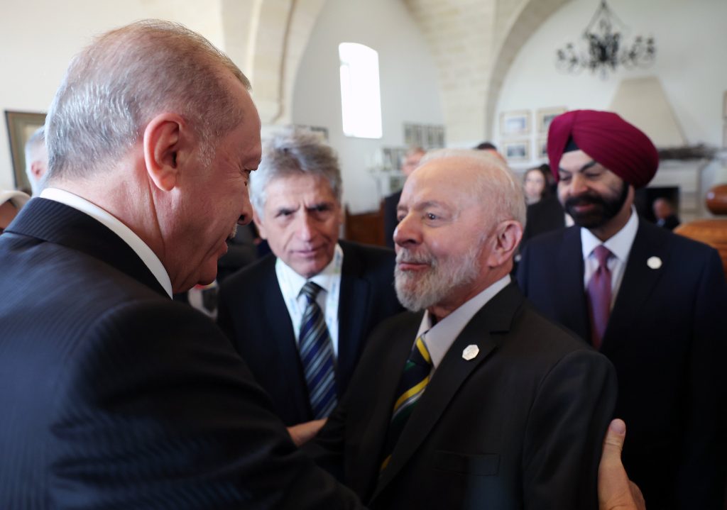 Cumhurbaşkanı Erdoğan'dan G-7'de Yoğun Diplomasi