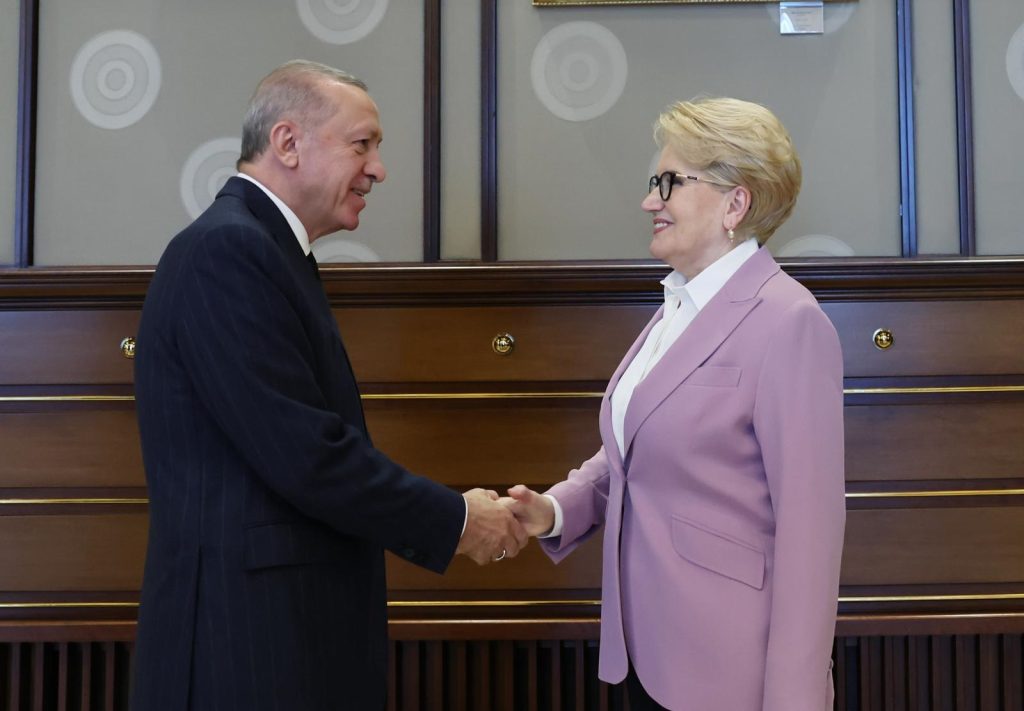 Cumhurbaşkanı Erdoğan Meral Akşener İle Görüştü