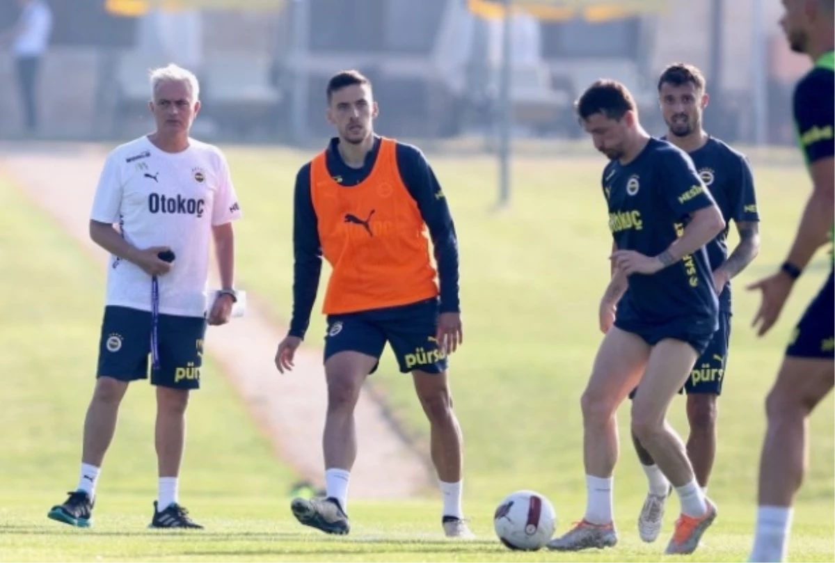 Fenerbahçe 2024-25 Sezonu Hazırlık Maçları Programı: Hangi Takımlarla Maç Yapacak, Ne Zaman?