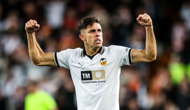 Gabriel Paulista Beşiktaş ile Anlaştı mı, İstanbul'a geldi mi? Gabriel Paulista Bakın Kimdir?
