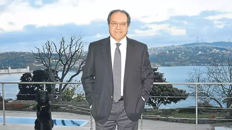 Burhan Karaçam Kimdir? Kaç Yaşında?