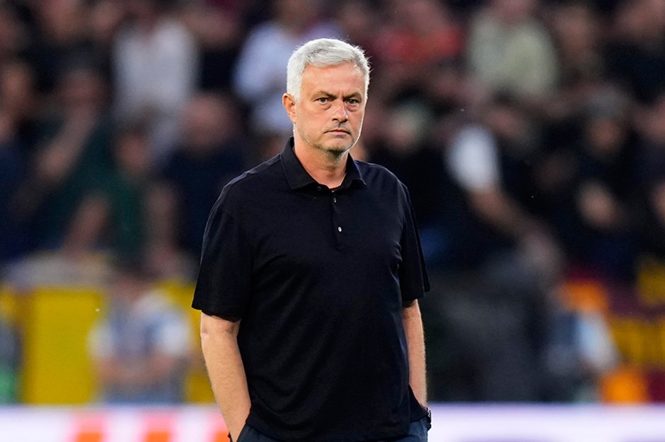 Mourinho’nun imza Töreni Bugün Saat Kaçta ve Nerede? Fenerbahçe’nin yeni teknik direktörü Mourinho İstanbul’a ne zaman, bugün mü gelecek?