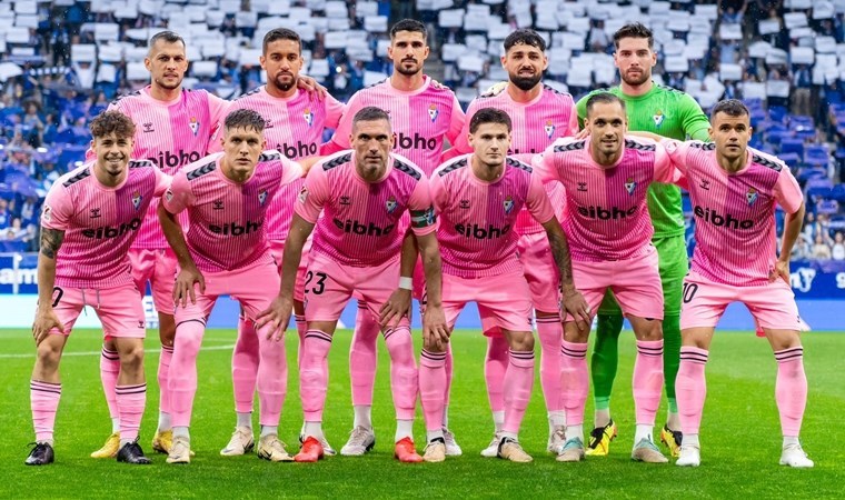 spanya La Liga 2’de nefes kesen play-off mücadelesi devam ediyor.