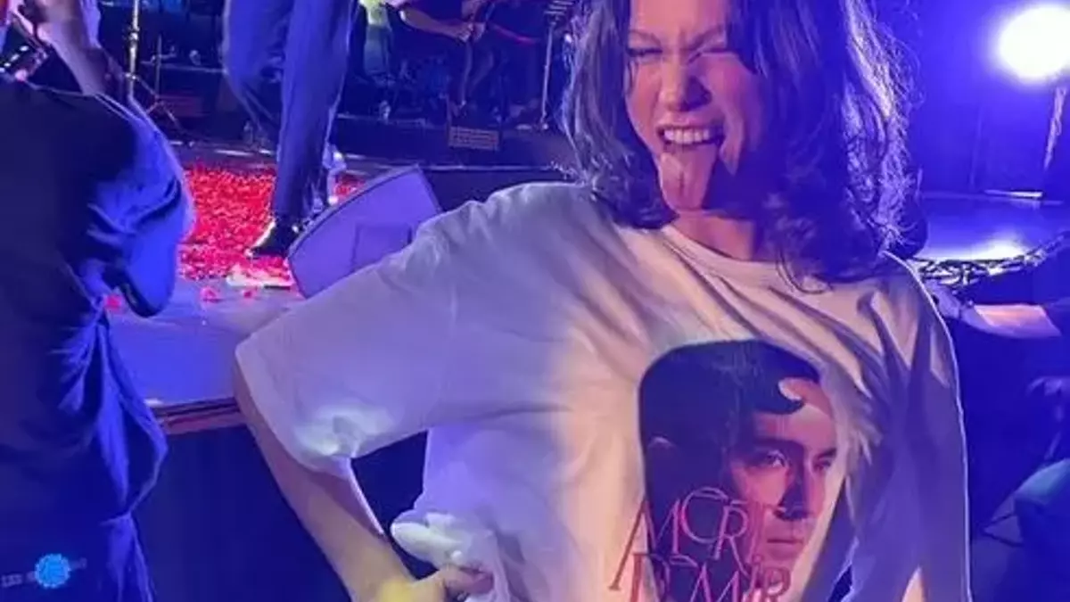 Serenay Sarıkaya ve Mert Demir: Aşkın Sahnesi Harbiye'de