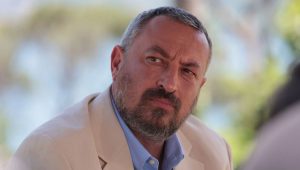 Gaddar dizisi, Cuma akşamlarının güçlü projelerinden biri olarak dikkat çekiyor.