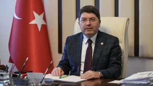 Adalet Bakanı Yılmaz Tunç, Instagram’ın kapatılmasına ilişkin son durumu aktardı.