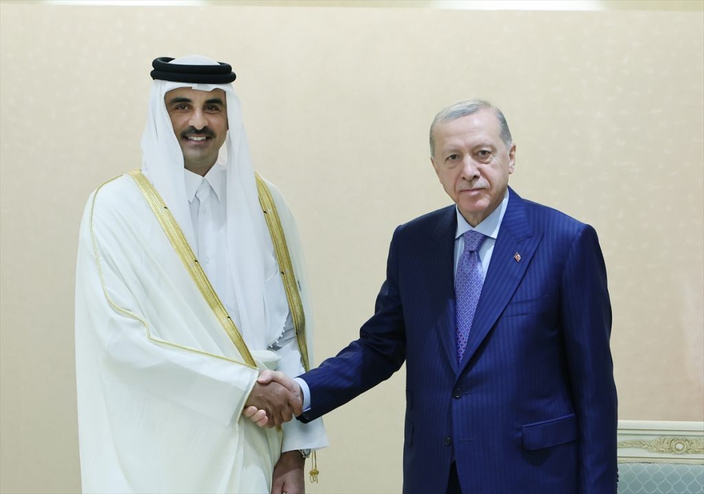 Cumhurbaşkanı Erdoğan'dan Liderlerle İkili Görüşme