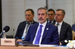 Fidan, Azerbaycan’ın Şuşa şehrinde düzenlenen Türk Devletleri Teşkilatı (TDT) Gayriresmi