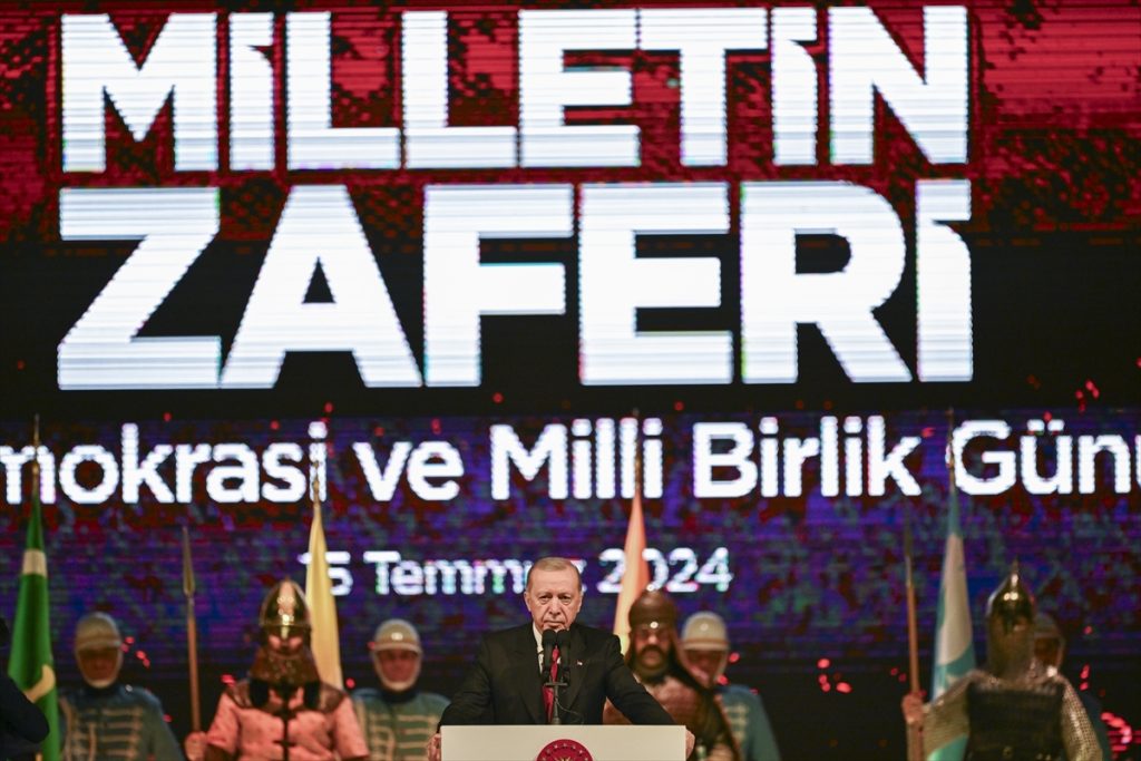 Cumhurbaşkanı Erdoğan: Biriz, Beraberiz, Tek Yumruğuz