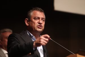 CHP Genel Başkanı Özgür Özel, bir dizi ziyaret için Bursa’ya