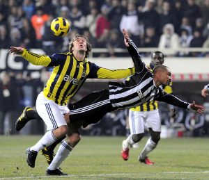 Lugano – Fenerbahçe mücadelesi Stockhorn Arena’da oynanacak ve karşılaşmayı Portekizli