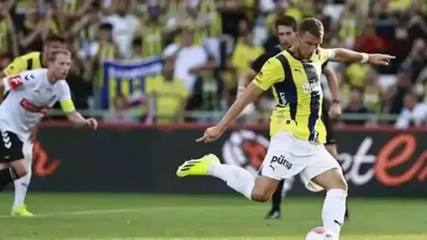 CANLI MAÇ İZLEME EKRANI Lugano Fenerbahçe CANLI İZLE D Smart, D-Smart GO ŞİFRESİZ CANLI YAYIN