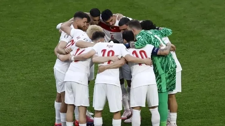 EURO 2024: Hollanda Maçı Öncesi Cezalı Oyuncular! Hollanda Maçında Kimler Yok?