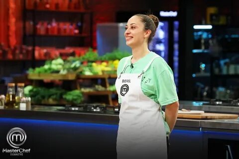 MasterChef Beril Yavuz Biyografisi (Kimdir), Aslen Nereli, Evli Mi, Kaç Yaşında, Instagram Hesabı, Elendi Mi?