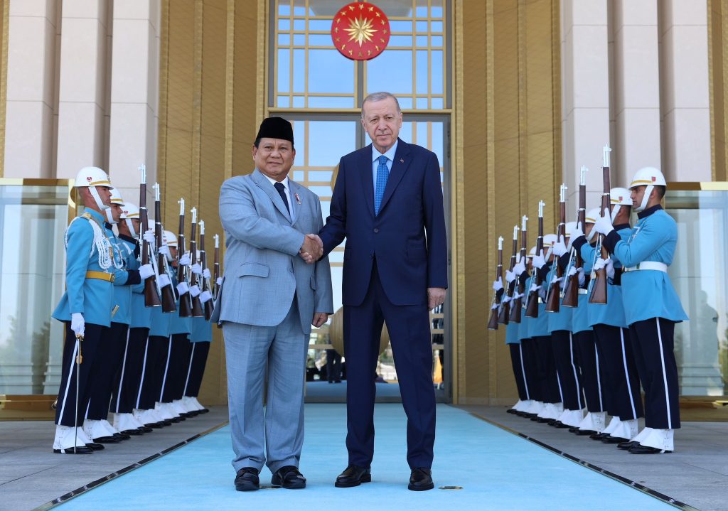 Cumhurbaşkanı Erdoğan Endonezyalı Mevkidaşı İle Görüştü