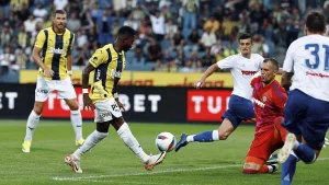 Lugano – Fenerbahçe mücadelesi Stockhorn Arena’da oynanacak ve karşılaşmayı Portekizli