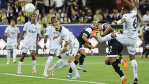 Jose Mourinho yönetimindeki Fenerbahçe, Şampiyonlar Ligi 3. ön eleme turuna