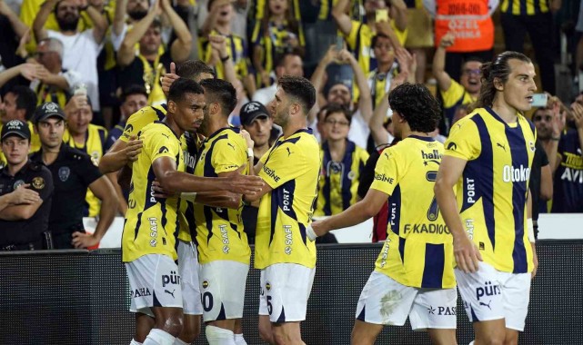 FB Galibiyetle Tur Atladı! Fenerbahçe Lugano: 2-1 (Geniş Maç Özeti, Sonucu, Golleri) UEFA Şampiyonlar Ligi