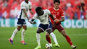 BVB Dortmund Stadı’nda oynanacak Hollanda – İngiltere mücadelesini Felix Zwayer