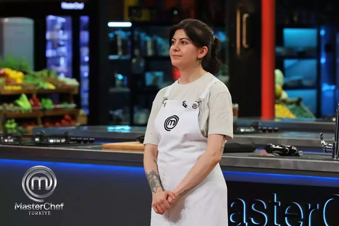 2024 MasterChef Dün Akşam Ana Kadroya Kim Girdi, MasterChef Onur Mu Girdi? 14 Temmuz Kazanan Kim Oldu, 3. Önlüğün Sahibi Kim Oldu?