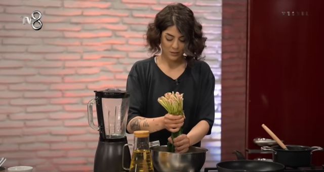 MasterChef Ezgi Biyografisi (Kimdir), Aslen Nereli, Kaç Yaşında, Mesleği Ne, Evli Mi, Elendi Mi?