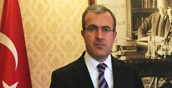 Yeni Çanakkale Valisi Ömer Toraman Biyografisi (Kimdir), Aslen Nereli, Kaç Yaşında, Evli Mi? Ömer Toraman'ın Hayatı ve Siyasi Kariyeri