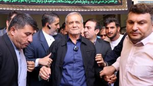 İran’ın 14’üncü Cumhurbaşkanı seçilen Mesut Pezeşkiyan, hükümetinin iç ve dış