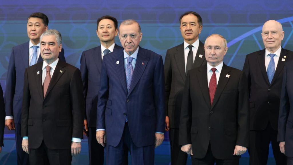 Cumhurbaşkanı Erdoğan'dan Liderlerle İkili Görüşme