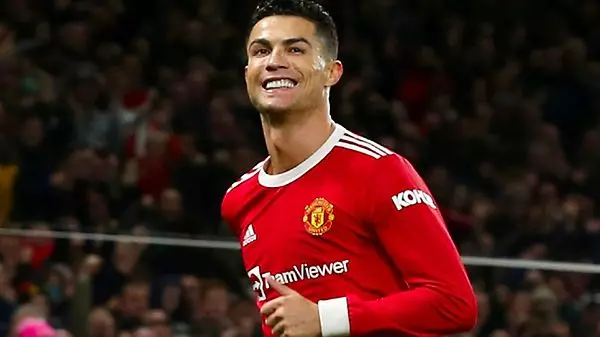 Cristiano Ronaldo Kimdir? Kaç Yaşında? Biyografisi ve Futbol Kariyeri