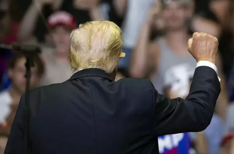 Trump'ın Suikast Girişimi Sonrası İlk Mitingi: "Birlikte Savaşacağız ve Kazanacağız"