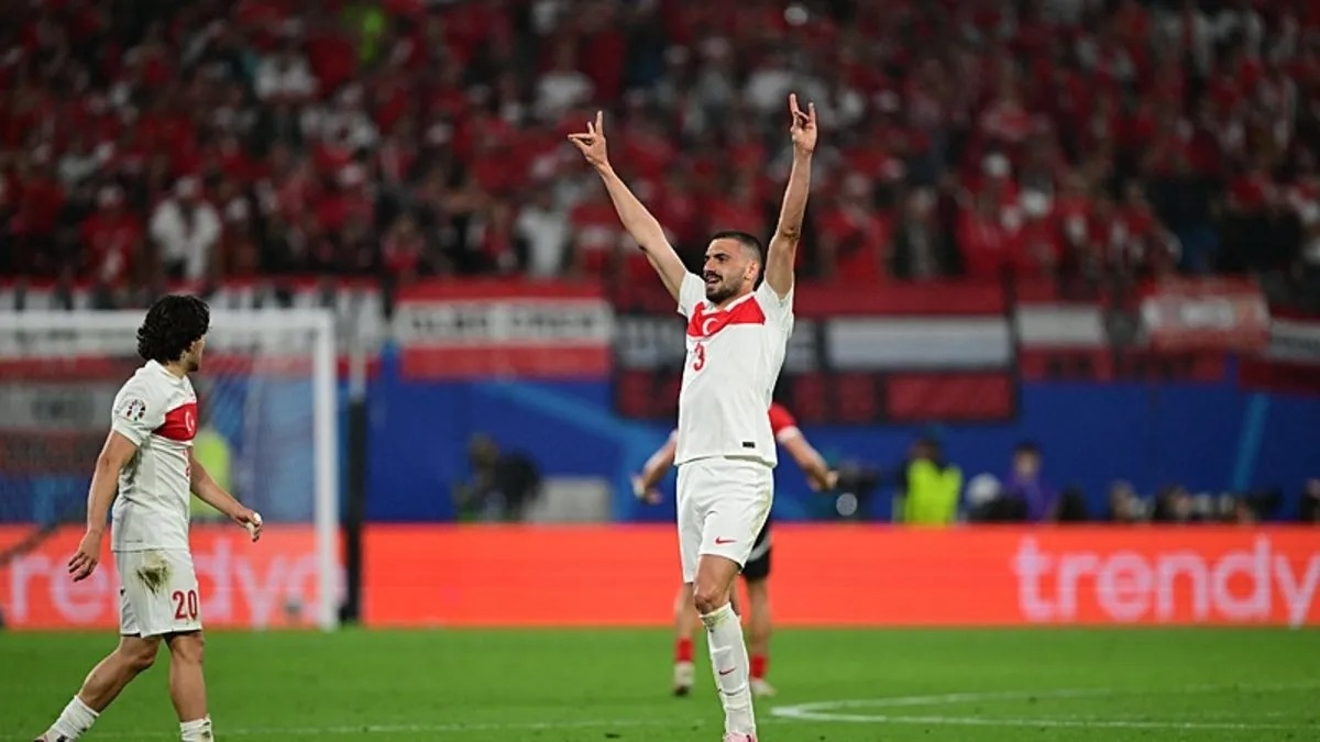 UEFA Merih Demiral'a Neden Soruşturma Açtı, Hollanda Maçında Cezalı Mı, Yok Mu?